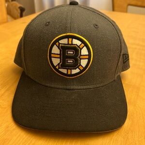 Boston Bruins Flat Brim Hat